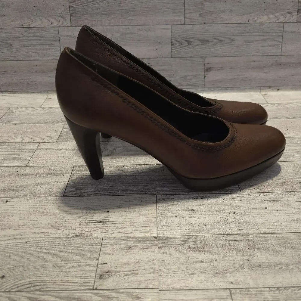 STUART WEITZMAN Brown Leather Platform Pumps 3.5